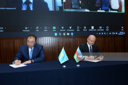 Azerbaijan, Kazakhstan sign protocol as part of meeting of Intergovernmental Commission -UPDATED 