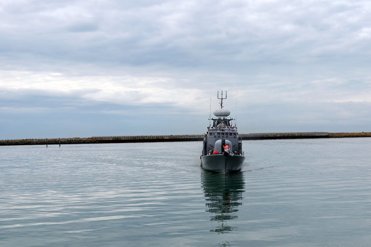 Iranian vessels to participate in AZIREX-2025 joint exercise arrive in Azerbaijan -PHOTO 
