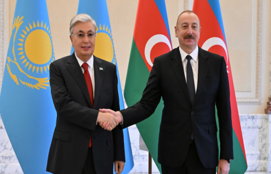 Kassym-Jomart Tokayev, Ilham Aliyev