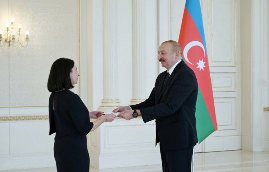 President of Azerbaijan accepted credentials of newly appointed ambassador of France
