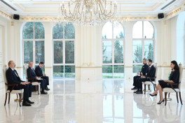 President of Azerbaijan accepted credentials of newly appointed ambassador of France