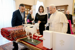 First Vice-President Mehriban Aliyeva meets with Pope Leo XIV