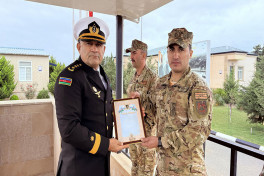 Navy holds graduation ceremony