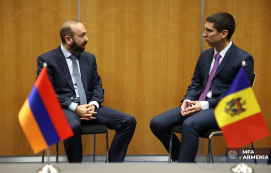 Armenia’s Minister of Foreign Affairs, Ararat Mirzoyan and Moldova’s Deputy Prime Minister and Minister of Foreign Affairs, Mihail Popșoi