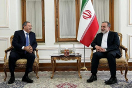 Azerbaijani envoy Khalafov meets Iranian FM Araghchi