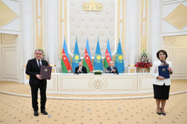 Azerbaijan-Kazakhstan documents exchanged -PHOTO -UPDATED 
