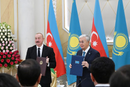 Azerbaijan-Kazakhstan documents exchanged -PHOTO -UPDATED 