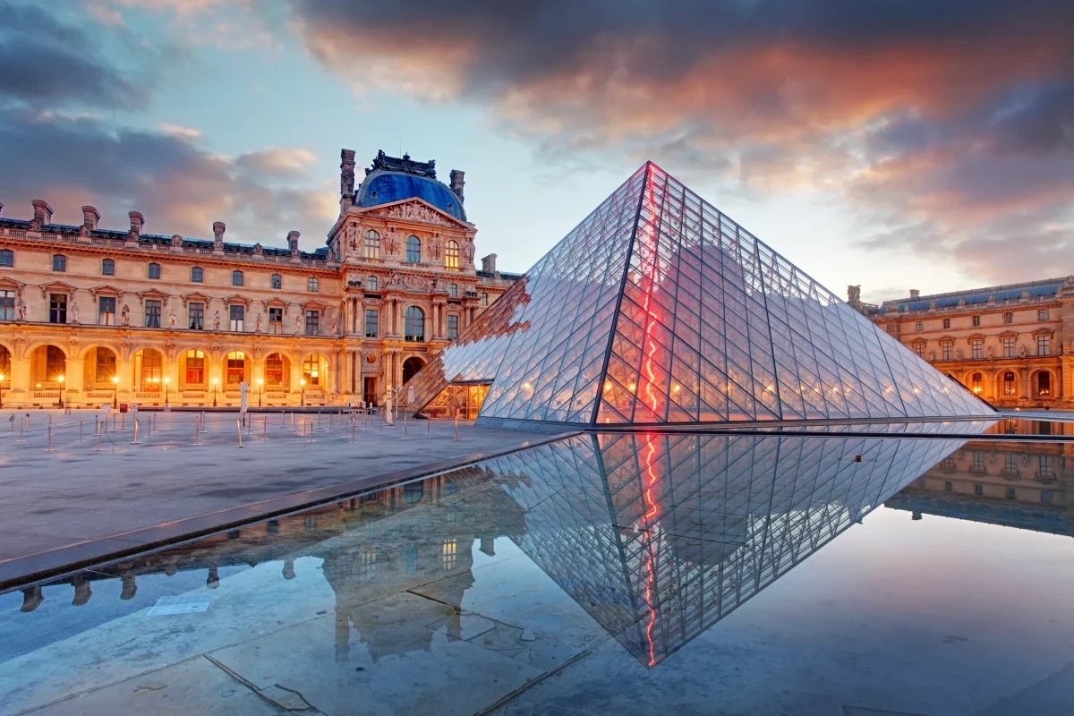 Louvre reopens after daring heist, museum director faces Senate grilling