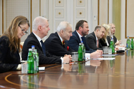 President Ilham Aliyev receives Estonian Foreign Minister Margus Tsahkna