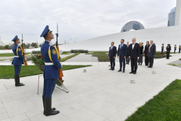 Estonian Foreign Minister visits Victory Park