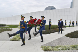 Estonian Foreign Minister visits Victory Park