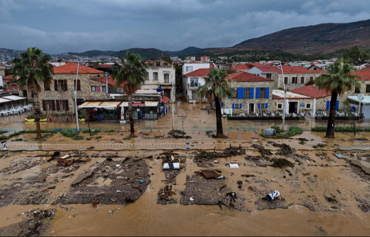 After heavy rains flood Izmir's Foca, AFAD searches for missing resident
