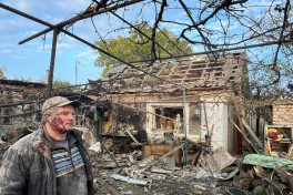 Russian air strikes on Kherson kill two, injure 24, including teenager -UPDATED-1 