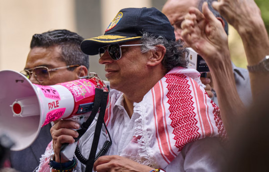 US imposes sanctions on Colombia's president in row over illegal drugs