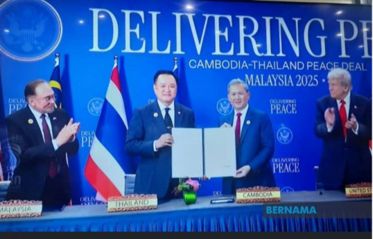 Thailand and Cambodia sign peace agreement