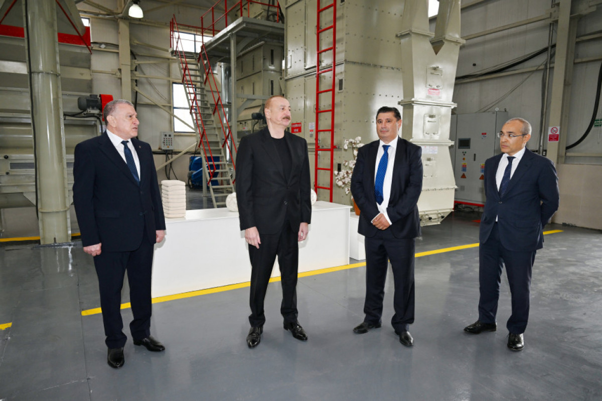 President Ilham Aliyev visited cotton processing plant in Sabirabad