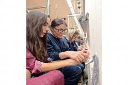 Leyla Aliyeva joins weavers in creating world’s largest circular hand-woven carpet for Shusha Mosque