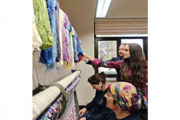 Leyla Aliyeva joins weavers in creating world’s largest circular hand-woven carpet for Shusha Mosque