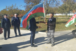 Keys presented to another group of families returning to Khojaly’s Badara village -PHOTO -VIDEO 