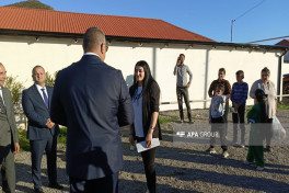 Azerbaijan continues resettlement of former IDPS to Khojavend’s Sos village, families receive house keys -PHOTO -UPDATED 