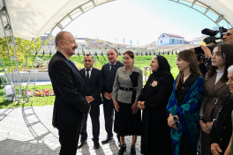 President Ilham Aliyev presented keys to apartments to residents of Horovlu village in Jabrayil district-UPDATED 