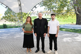 President Ilham Aliyev presented keys to apartments to residents of Horovlu village in Jabrayil district-UPDATED 