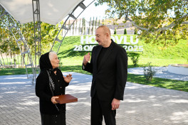 President Ilham Aliyev presented keys to apartments to residents of Horovlu village in Jabrayil district-UPDATED 