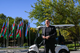 President Ilham Aliyev presented keys to apartments to residents of Horovlu village in Jabrayil district-UPDATED 
