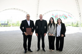 President Ilham Aliyev presented keys to apartments to residents of Mammadbayli and Aghali villages in Zangilan-UPDATED 