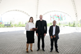 President Ilham Aliyev presented keys to apartments to residents of Mammadbayli and Aghali villages in Zangilan-UPDATED 