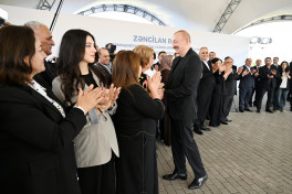 President Ilham Aliyev presented keys to apartments to residents of Mammadbayli and Aghali villages in Zangilan-UPDATED 