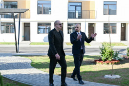 President Ilham Aliyev reviewed completed 104-apartment residential complex in Zangilan