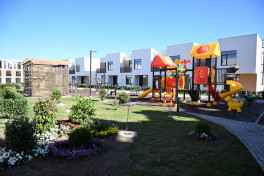 President Ilham Aliyev reviewed completed 104-apartment residential complex in Zangilan