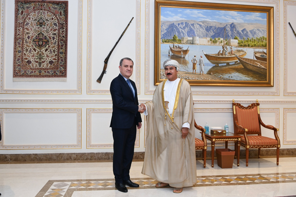 Azerbaijani and Omani ministers discuss Middle East security and bilateral cooperation