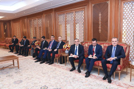Azerbaijani FM meets Oman's Deputy PM to discuss strengthening bilateral ties and regional cooperation-UPDATED 