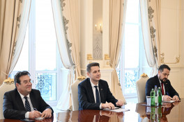 President Ilham Aliyev received President of Senate of Romania