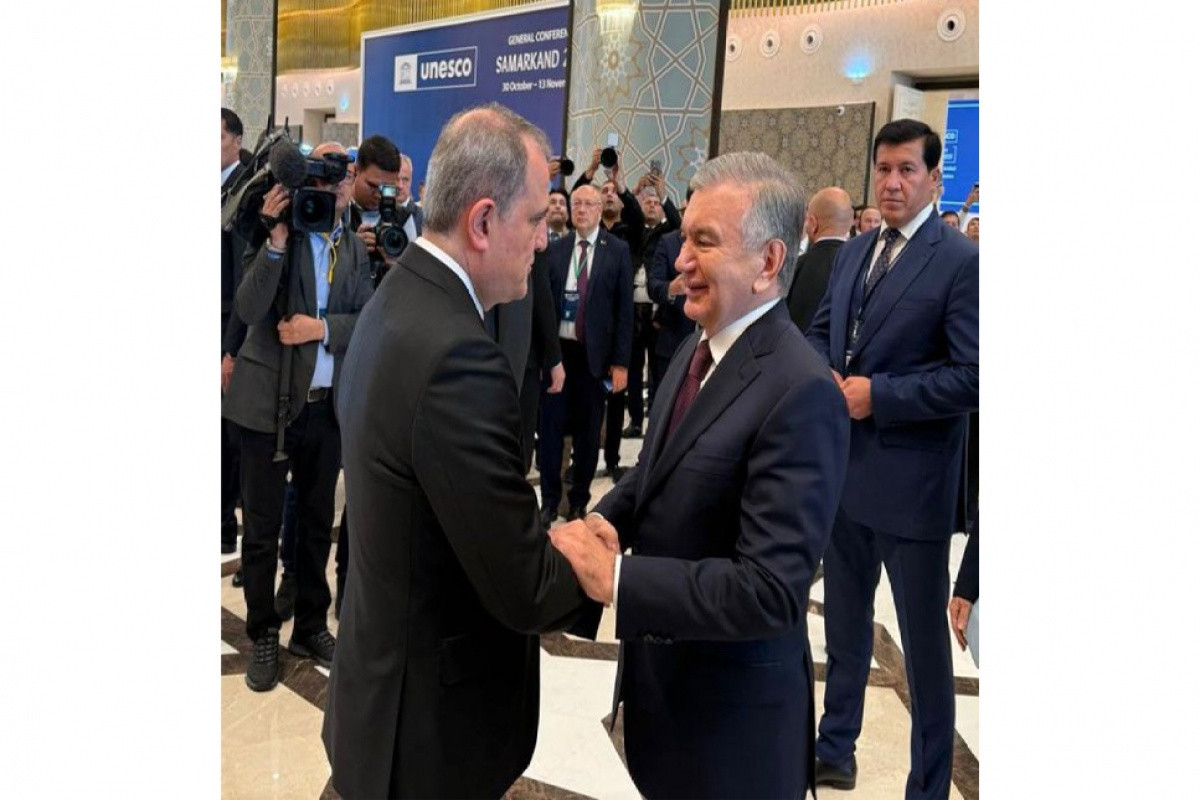 Azerbaijani Foreign Minister Jeyhun Bayramov, Uzbek President Shavkat Mirziyoyev