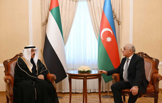 On October 30, Prime Minister Ali Asadov met with the Speaker of the Federal National Council of the United Arab Emirates, Saqr Ghobash