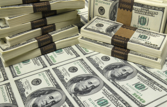 Ukraine needs $389 billion over next four years