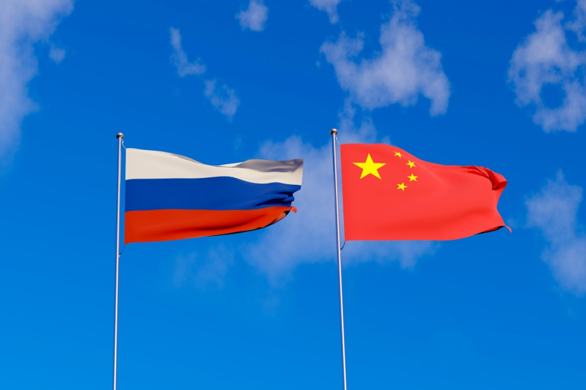 China offers visa-free travel to Russia citizens on trial basis