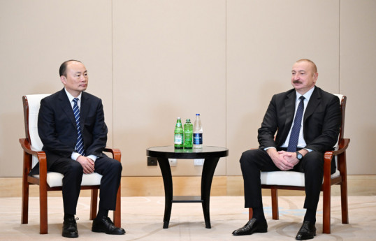 President Ilham Aliyev met with Chairman of China National Chemical Engineering Corporation Limited in Tianjin
