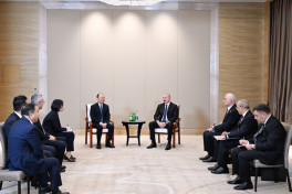 President Ilham Aliyev met with Chairman of China National Chemical Engineering Corporation Limited in Tianjin