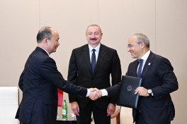 President Ilham Aliyev met with Chairman of China National Chemical Engineering Corporation Limited in Tianjin