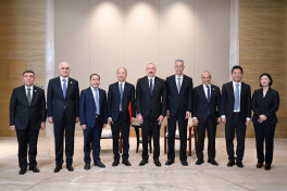 President Ilham Aliyev met with Chairman of China National Chemical Engineering Corporation Limited in Tianjin