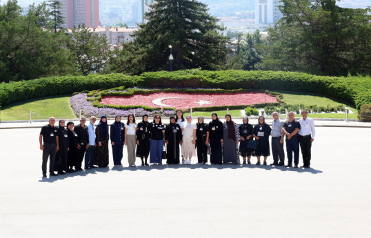 Azerbaijani martyr families visit Ankara at invitation of Turkish defense minister