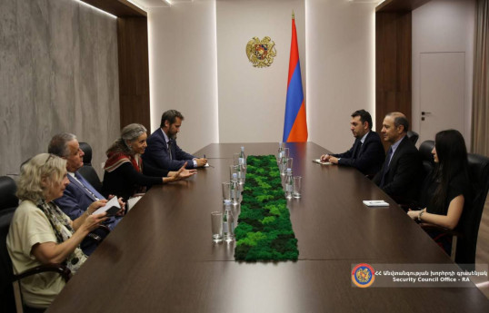 Armenia and EU discuss regional routes