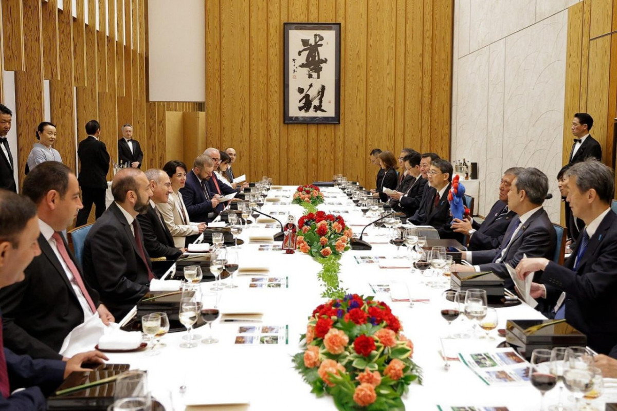 Japanese PM welcomes Armenia-Azerbaijan peace process
