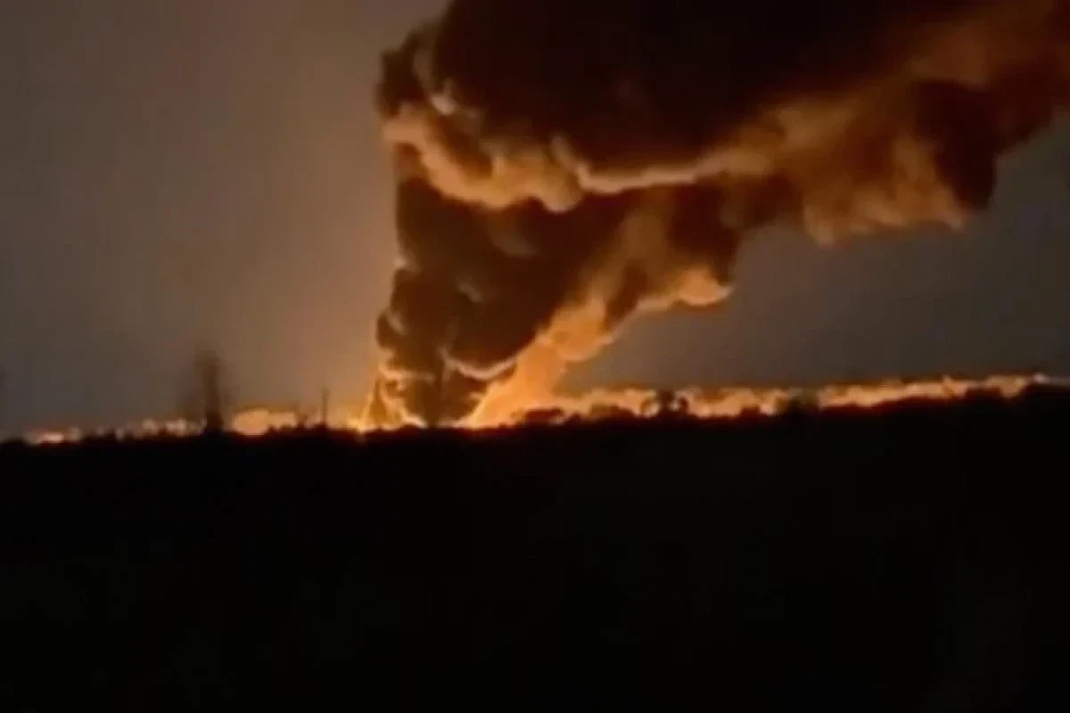 Oil refinery used to supply Russian army in Luhansk hit-VIDEO 