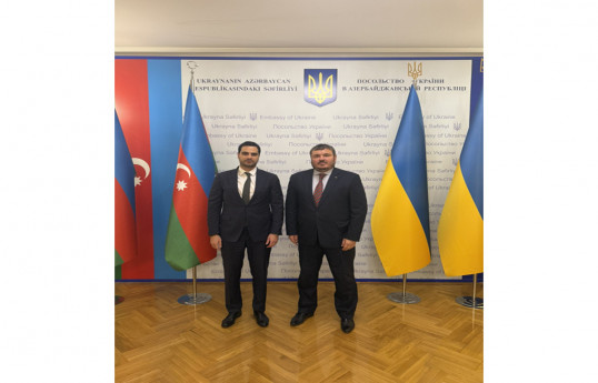 Ukraine and Slovakia ambassadors meet in Baku to discuss cooperation and support