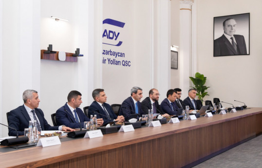 Azerbaijan Railways chairman meets US Business Delegation